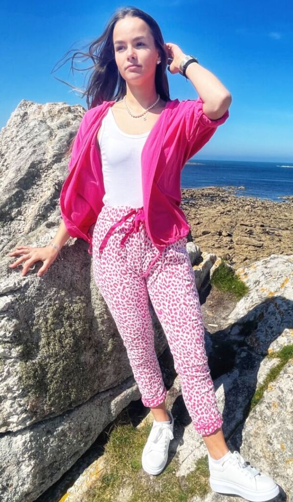 Pantalon leopard rose et gilet rose