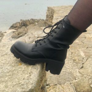 Bottines noires à talons